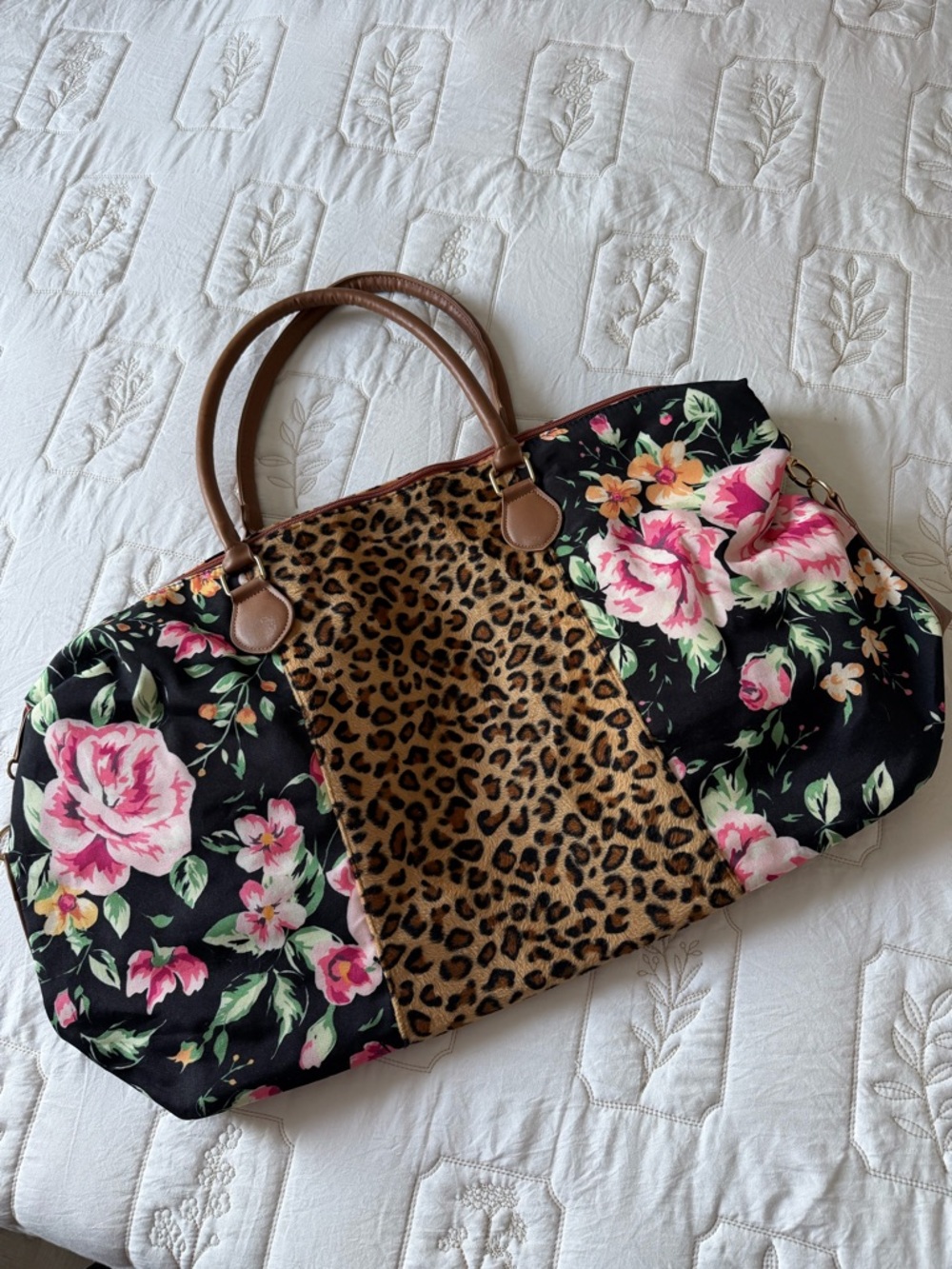 Floral & Leopard Weekend Travel Tote - Black/Pink/Brown